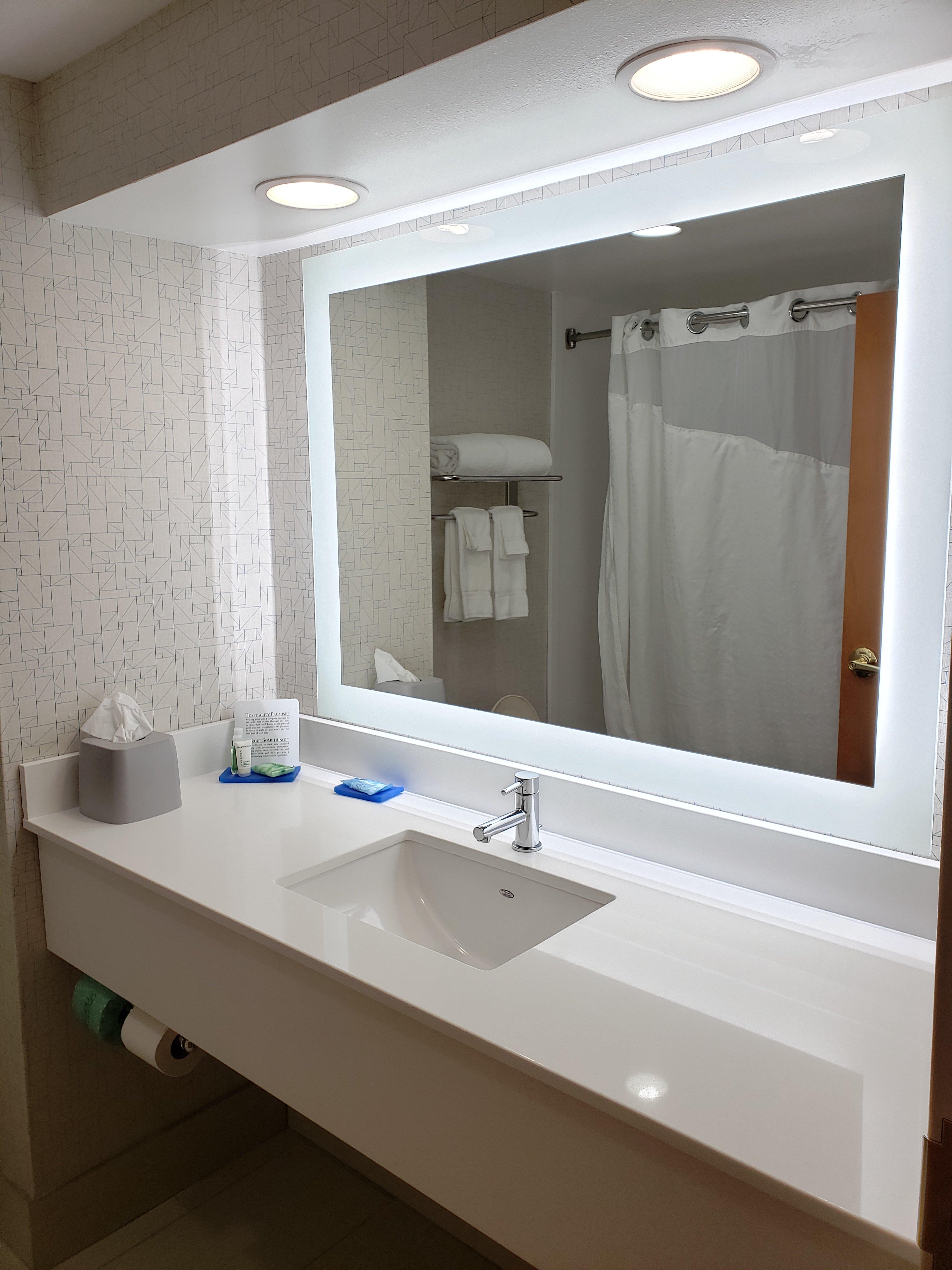 Holiday Inn Express Edgewood-Aberdeen-Bel Air Exteriör bild