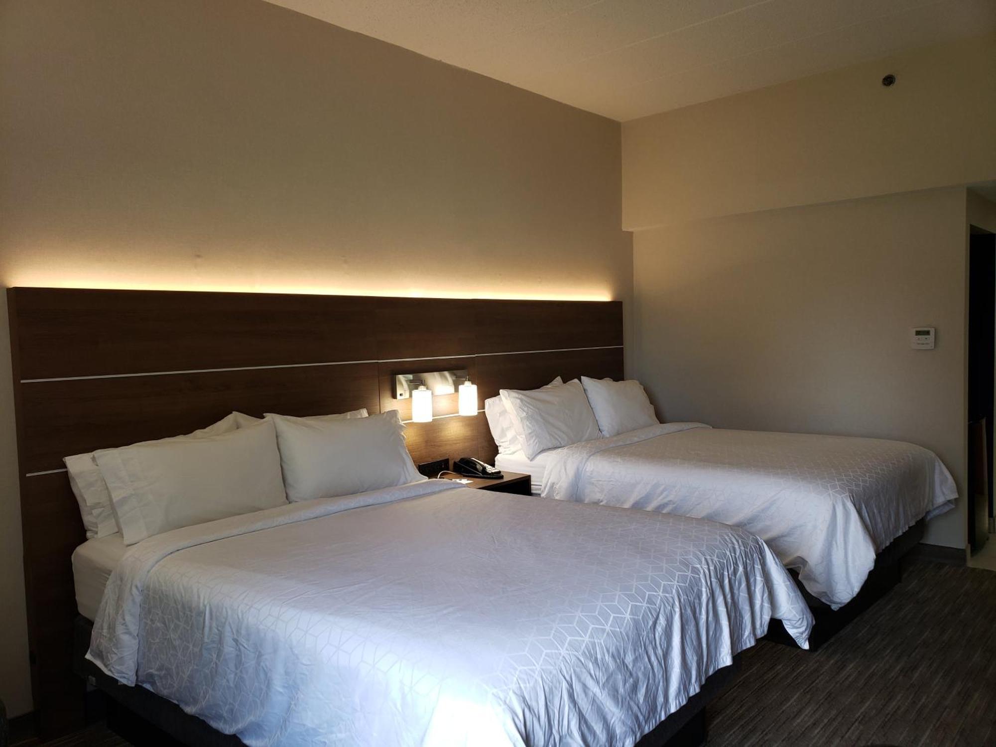 Holiday Inn Express Edgewood-Aberdeen-Bel Air Exteriör bild