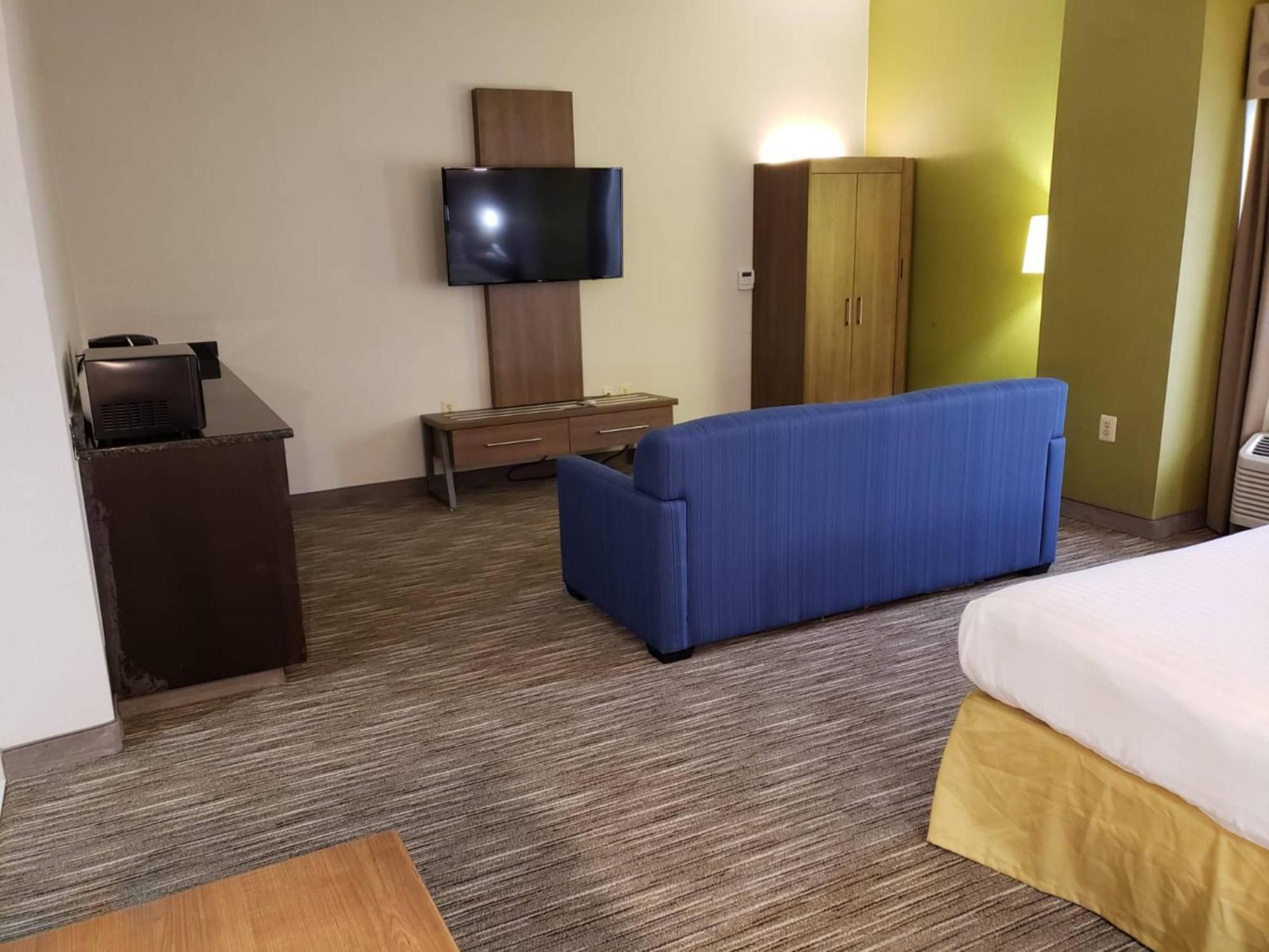 Holiday Inn Express Edgewood-Aberdeen-Bel Air Exteriör bild