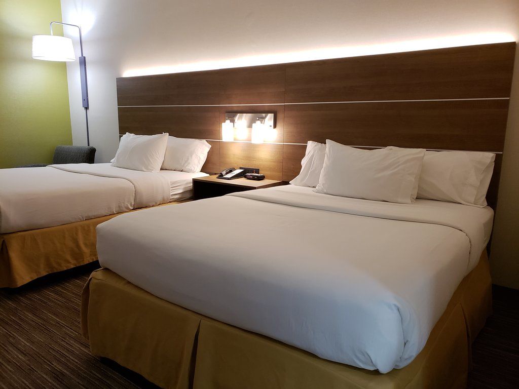 Holiday Inn Express Edgewood-Aberdeen-Bel Air Exteriör bild